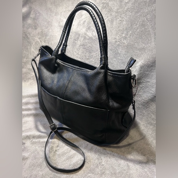 Vairena Ultra Rare Italian Pebbled Leather Shoulder Bag w/ Silver Hardware - Picture 3 of 11